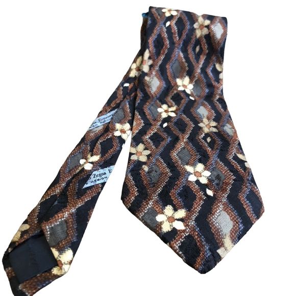ERMENEGILDO ZEGNA Exclusive Design Geometric Pattern 100% Silk Tie Made In Italy